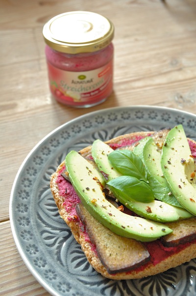 Made with a beet root spread from Alnatura