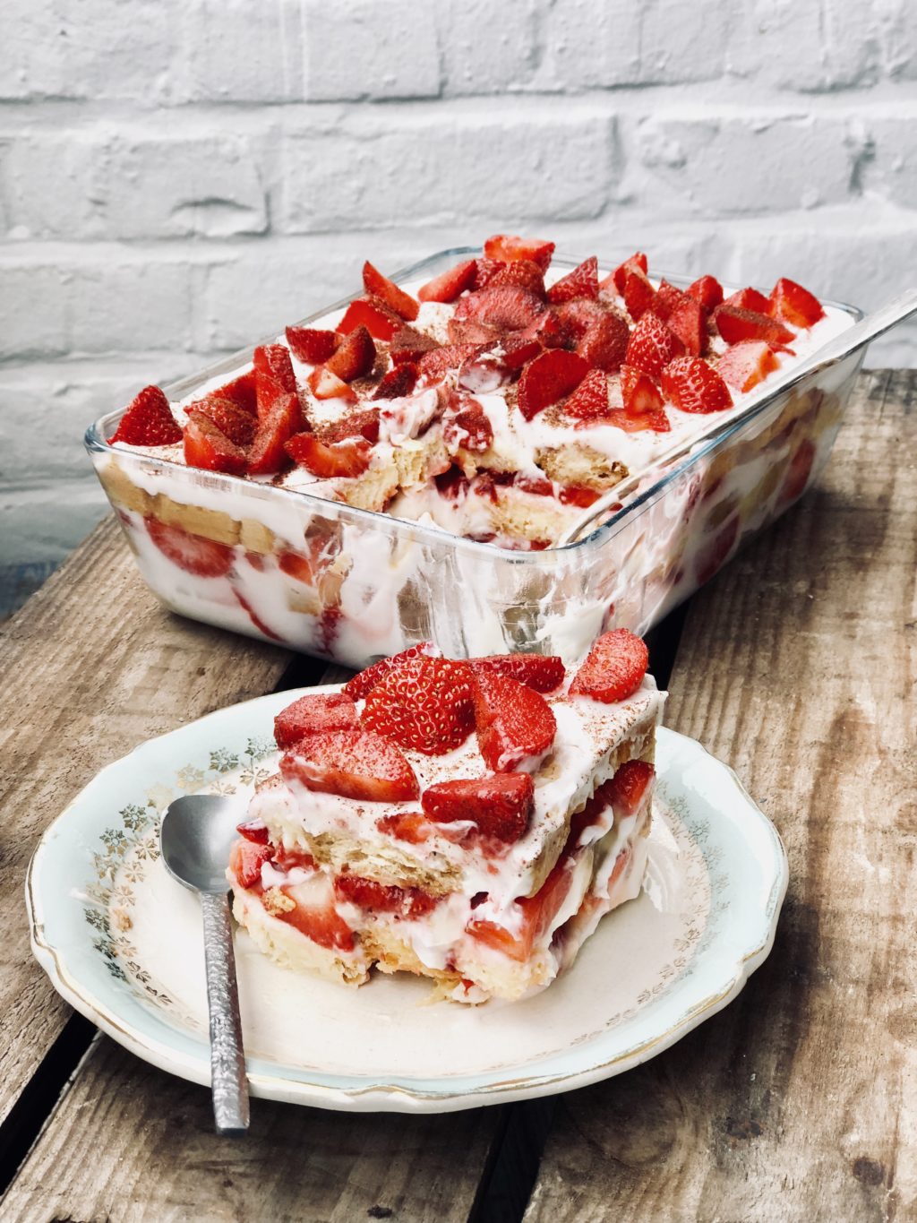 Vegan Strawberry Tiramisu | Greenderella